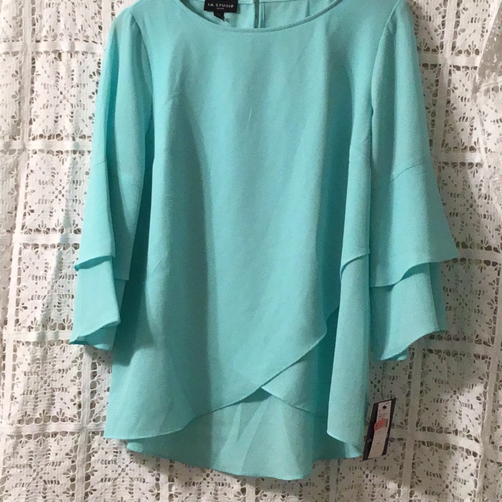 Women blouse